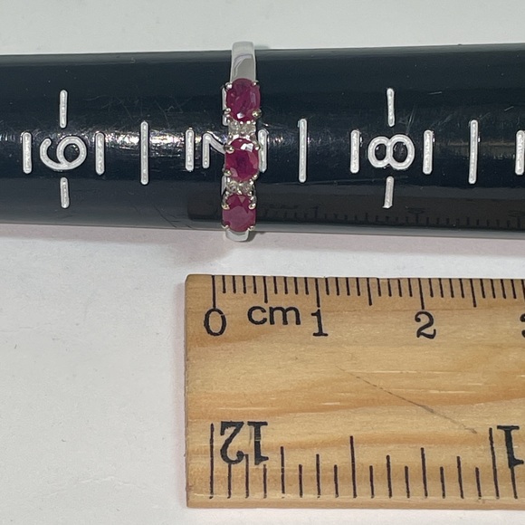 Solid 10K (not 14K ) White Gold Natural Oval Cut Ruby Trio Diamond Band Ring - Picture 12 of 16